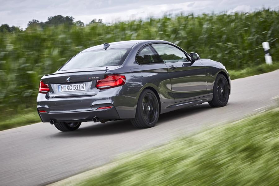  BMW M240i xDrive Coupe 2017 года  (WW) (фото 58 из 116)